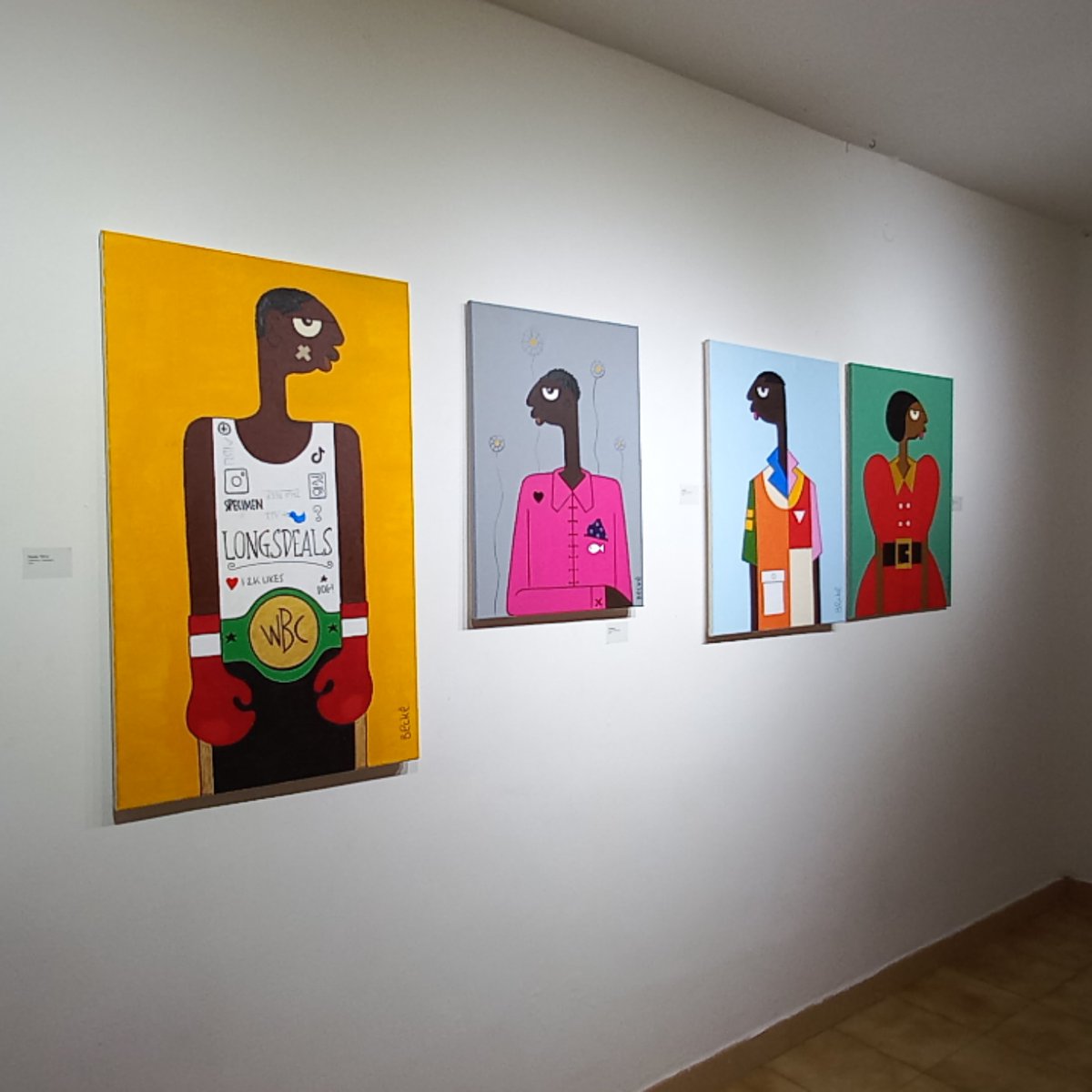 BeckeArt's tweet image. Stills from my exhibition "Verve &amp;amp; Variants". Big Thank You to all who made it. 😍❤🙏🏾  #art #artexhibitionghana #contemporaryart #beckeartist #beckeart #Ghana #Accra #gelaccra #artexhibition #contemporaryartist