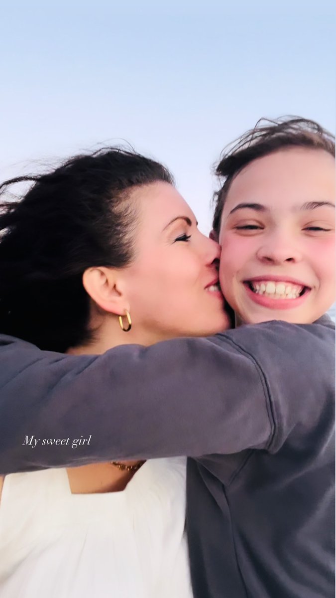 kalbcar's tweet photo. Proud and privileged to be a mom to this exceptionally kind, brave, and brilliant girl! #sweetchildofmine #motherdaughter #parenting #hugs #growingup #daughter #beachlife https://t.co/RICGb2eWI8