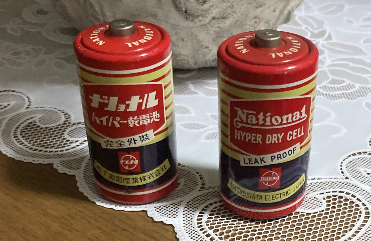 ナショナルの約60年前の電池！？倉庫を片付けてたら発見