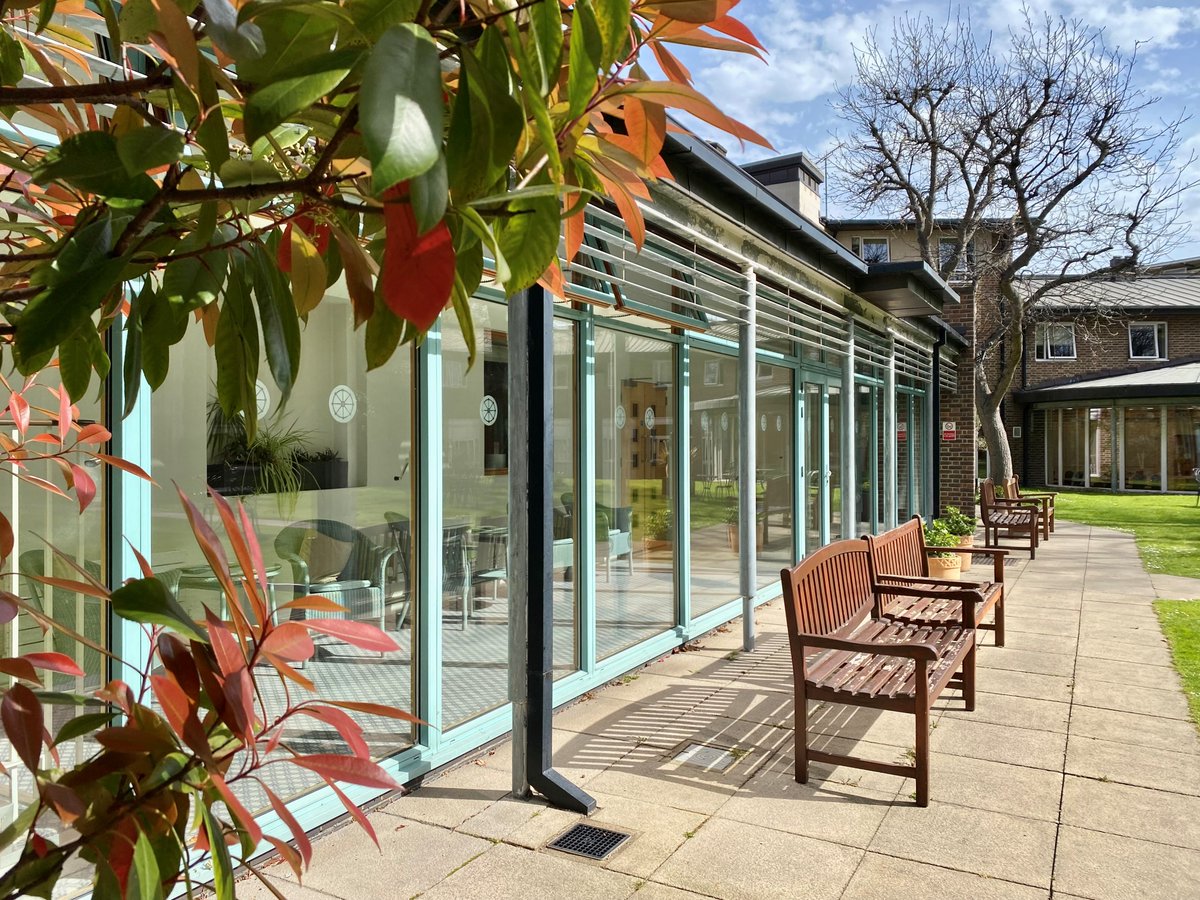 RFSKLondon's tweet photo. 18th April - Personal Quiet day on Easter Monday

Come to spend a day at this urban oasis of the Royal Foundation of St Katharine.

Bookings: https://t.co/GNRgMFrJ3t

#rfsk #retreats #london https://t.co/4mWO7DtZ7P