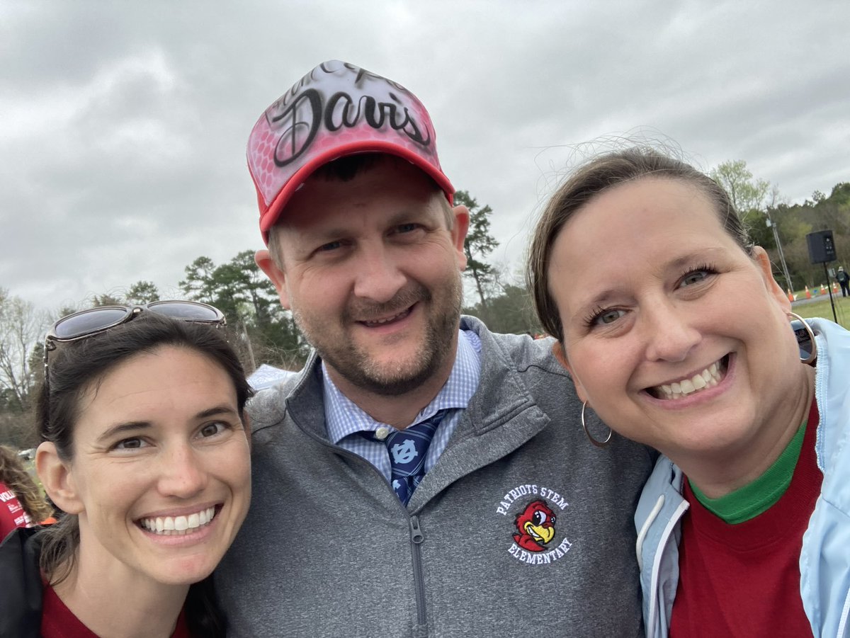 Kristin Sinclair tweet media