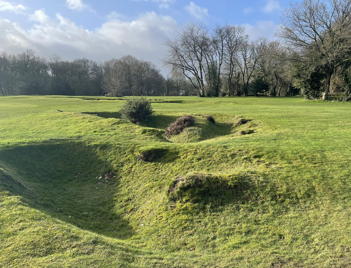 BallsGolf's tweet photo. Alternatives to sand bunkers.
1  Don’t flood
2 Don’t need replacement sand (£$)
3 Don’t waste valuable Greenkeepers time
4 Still punitive if you end up there https://t.co/jHisLlPnOp