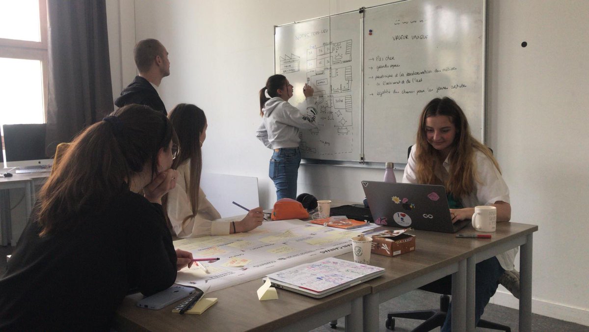 ARNAUD92320's tweet image. Lancement du workshop #entreprenariat pour les #apprentis  chefs de projets plurimedia de @gobelins_paris et @UGustaveEiffel ! Un mois pour monter un #business dans les #ICC... Et on planche déjà sur le #leancanvas ! @ChacunSaVoie @d_restino @adtwittt @AhceneOumeddah
@TerryNangy