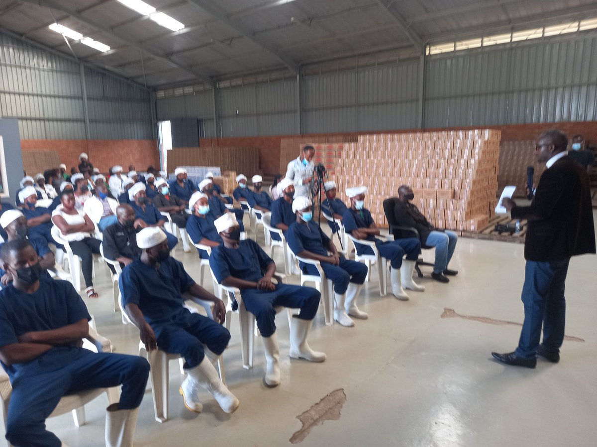 SperanzaGroup's tweet photo. HAPPENING: Staff &amp; management of Speranza Group Ltd. have come together to commemorate the 1994 Genocide against the Tutsi. Currently our speaker Simon Turikunkiko is sharing his testimony &amp; the history of the Genocide against the Tutsi. #Kwibuka28 https://t.co/Cu4xVJzCFZ