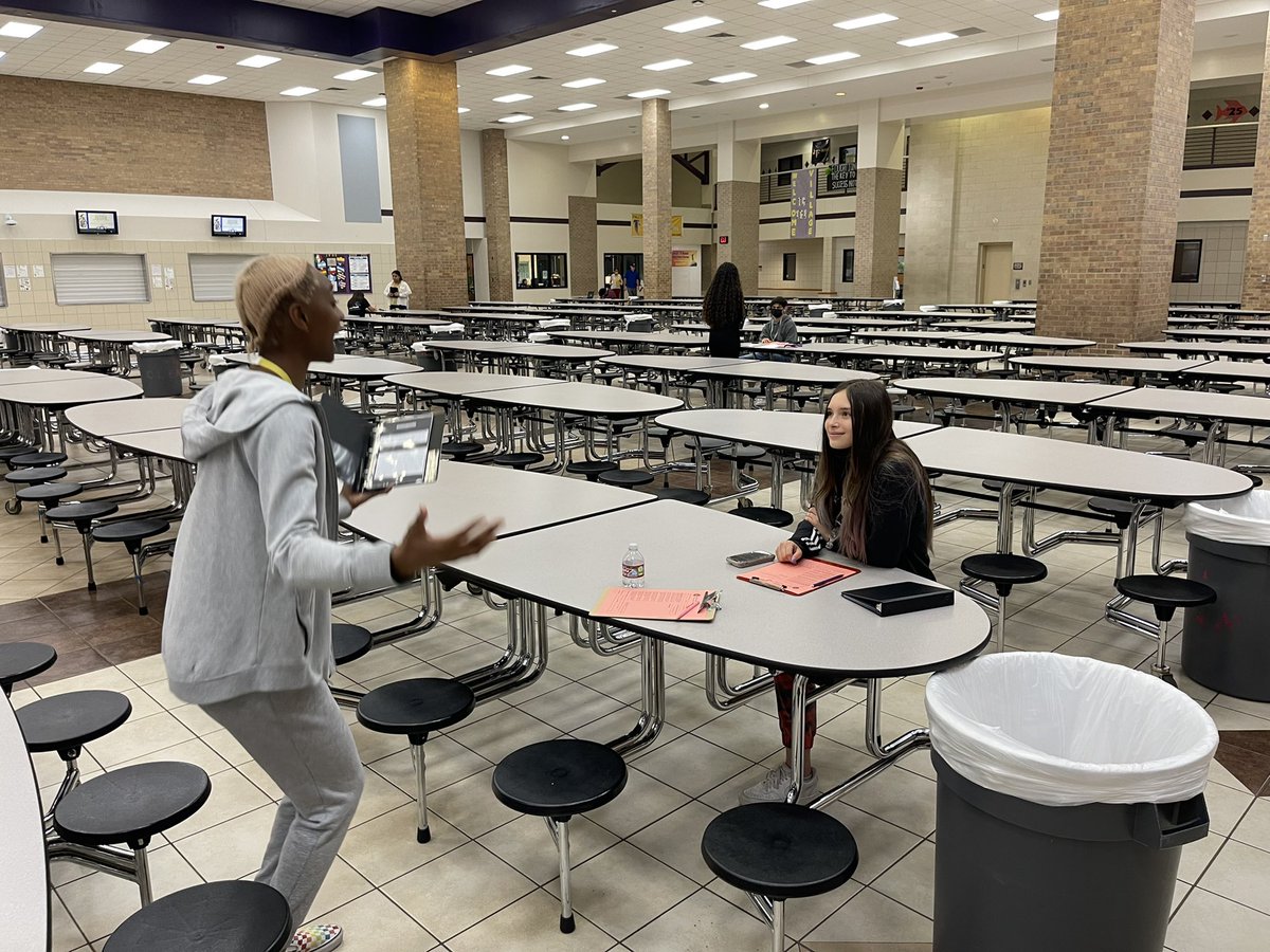 theMrEtheridge's tweet photo. Debate I students practicing their Prose and Poetry pieces! #talkpretty https://t.co/vGiwkQ7SbC