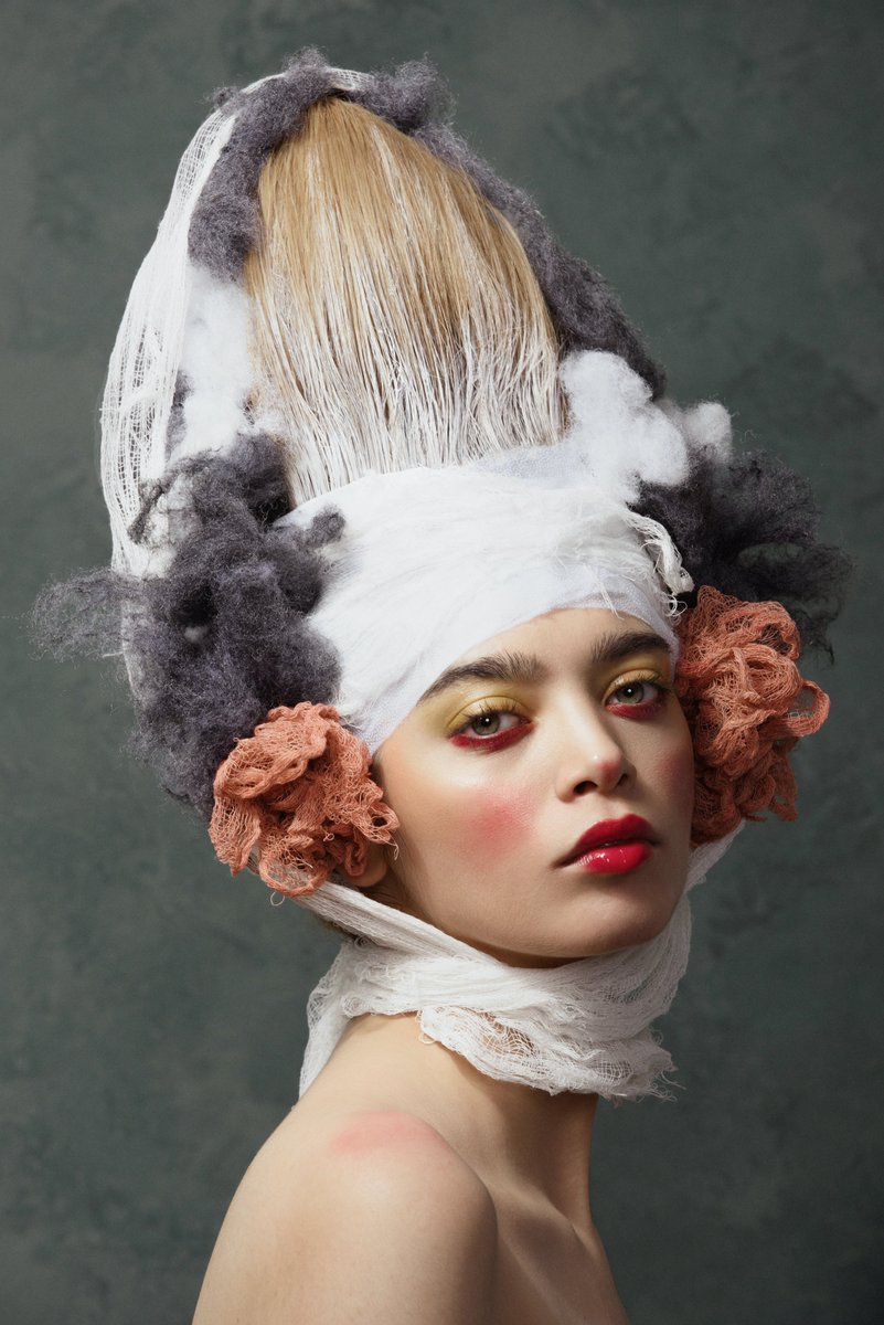 RezaNia_'s tweet image. Today is #PortfolioDay 🌞
Here are some of my work!