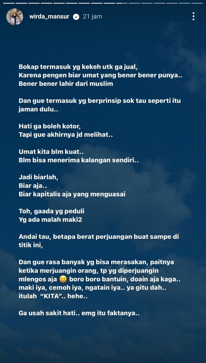 mazzini_gsp's tweet photo. Tercerahkan sekali dari penjelasan Kak Wirda, ternyata sudah ada yang mau beli PayTren seharga 4 Triliun. Tentu tidak sulit untuk Pak Yusuf Mansur mendapatkan 1 Triliun, apa lagi mengembalikan kerugian korban investasi dan menggaji karyawan PayTren yang tidak dibayar 20 bulan 👍🏻 https://t.co/r0Hkhwi6j3