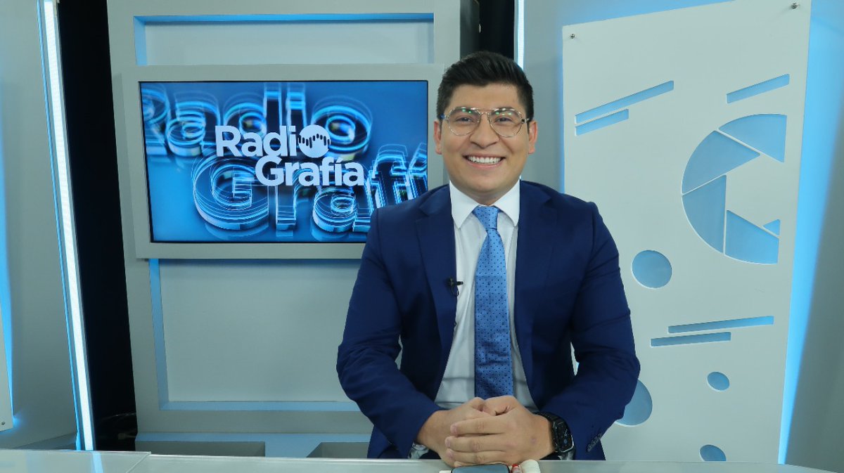 ecotvpanama's tweet photo. Hoy nos acompaña, @jiglesiasbloise, para un análisis del acontecer nacional.

En el #Análisis #RadioGrafía junto a @SusanCast y @HugoFamania por @ecotvpanama y @rpc_radio https://t.co/pFGdhcw0tt