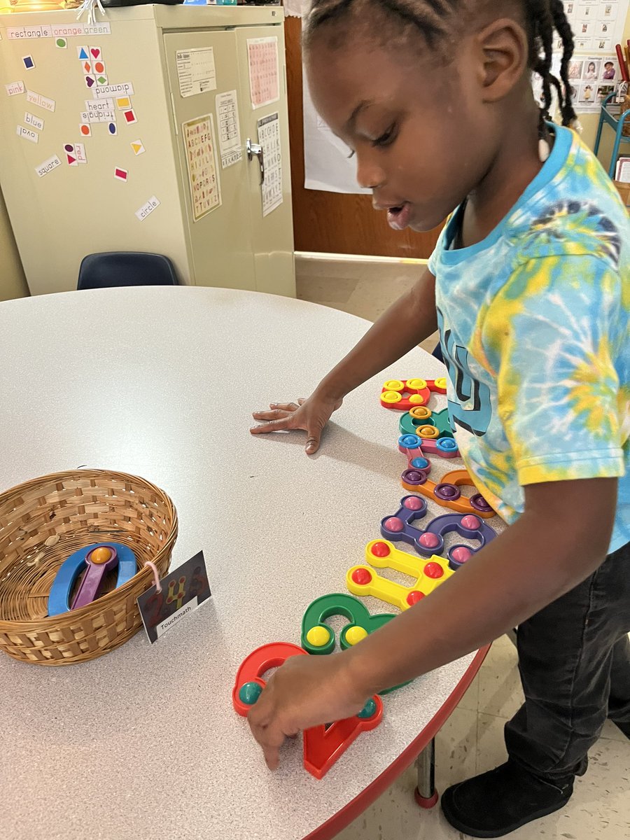RCPS_EarlyLearn's tweet photo. Touch math ๐งฎ Numbers #numbers #prek #dph #pat #touchmath #math https://t.co/sqjWPkjHcc