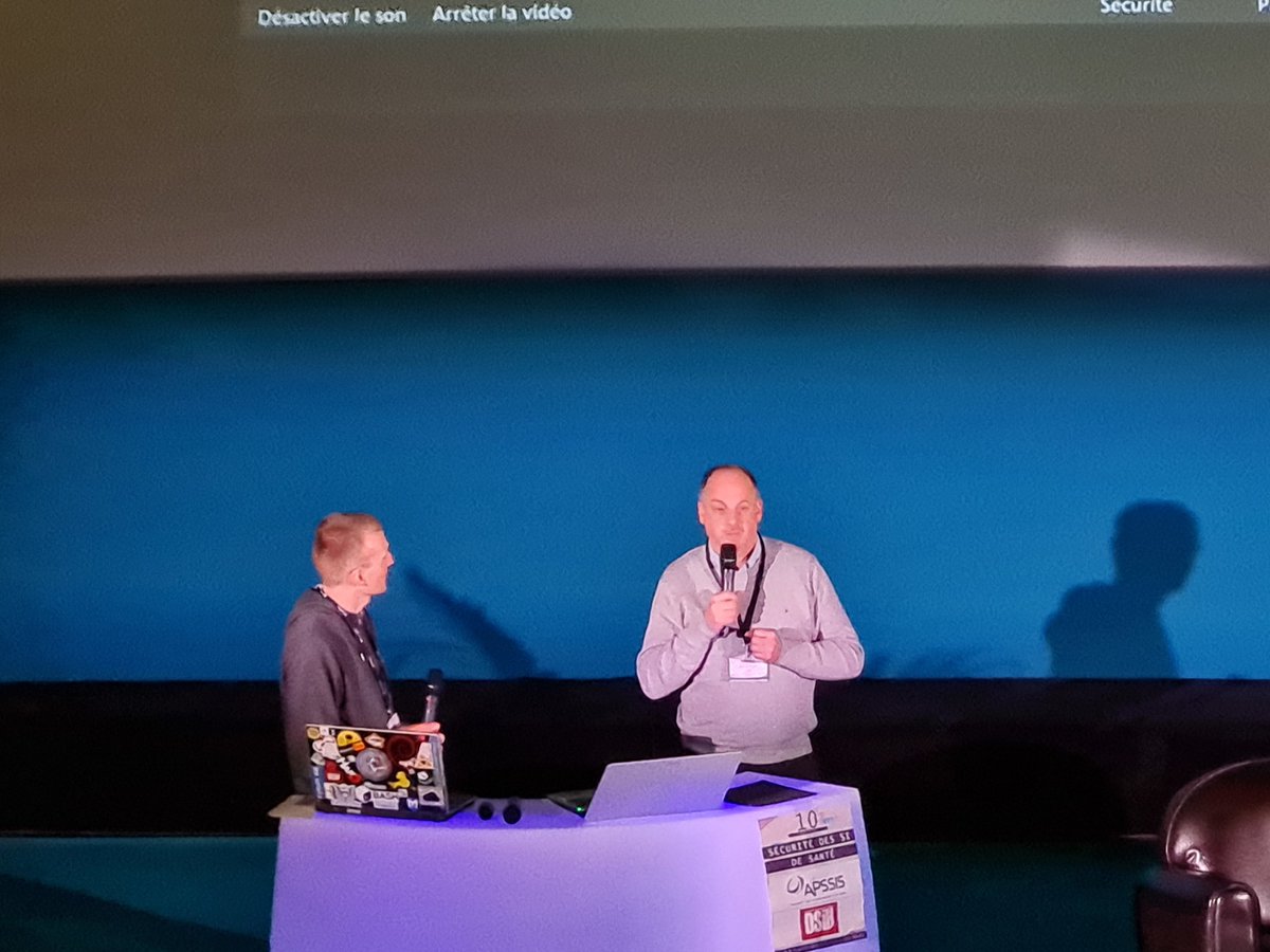 sibsante's tweet photo. 🛡 François DEMAY alternant au pôle protection des données et cybersécurité du SIB a été le 1er à réussir les 20 challenges du CTF santé lors du congrès de l' @apssisfrance 2022 ! 👏 Merci Charles Blanc Rolin pour l'organisation.
➡https://t.co/Q9FkXCUTnN...
#securiteinformatique https://t.co/6zry4OCah0