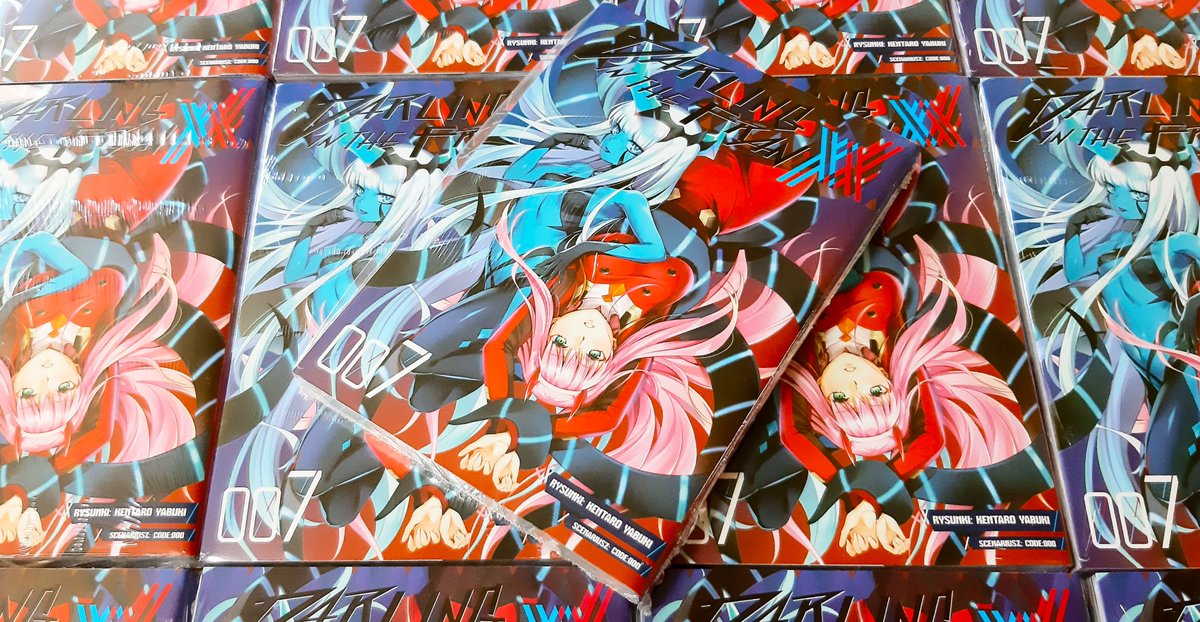 WanekoWaneko's tweet photo. Darling in the FranXX tom 7 już jest!
→ Już do kupienia w naszym sklepie: https://t.co/YvpIohfLT1
→ W sklepach komiksowych/księgarniach/Empikach tomiki pojawią się w około 1-2 dni robocze od dnia premiery
→ Przedpłaty zostały już wysłane
#DarlingInTheFranXX #ZeroTwo #Darlifran https://t.co/mqpdPvj3Gh