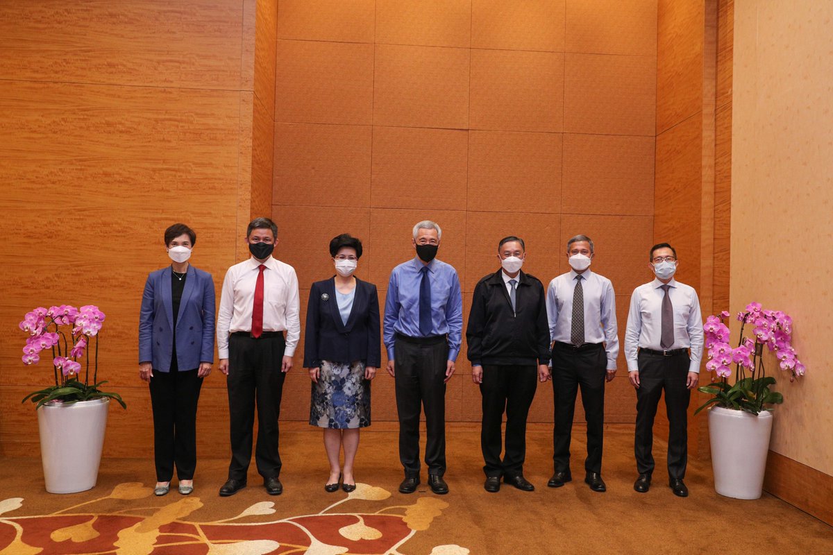 Earlier today at the Admin Service Appointment &amp; Promotion Ceremony, I spoke about the key lessons from our COVID-19 experience and how we must improve to meet future challenges in a troubled and uncertain post COVID-19 world. – LHL go.gov.sg/e1ov5z