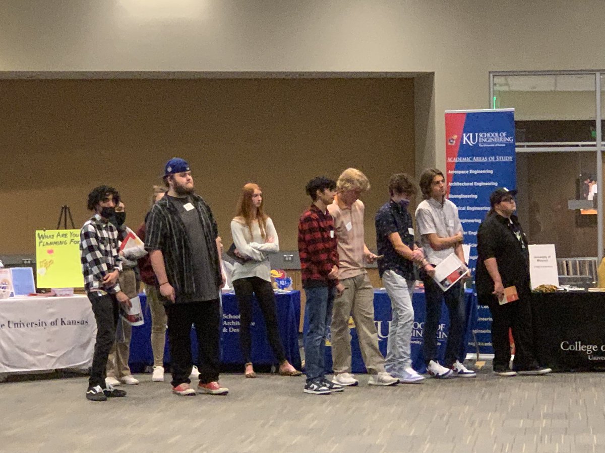 VHEngineers's tweet photo. Civil Engineering &amp; Design Day
@VHSTEM @Vanhorn_falcons @STEMKC #isdstrong https://t.co/ErfFgLHUpx