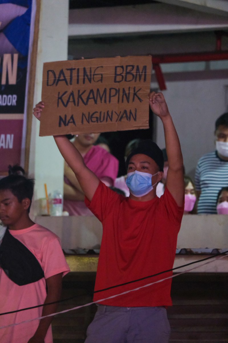 lenirobredo's tweet photo. Happy to end the day with my fellow Bicolanos. Dios mabalos, Catanduanes!! 💖💖

#KiLeniKikoKita
#CatanduanesIsPink
#10RobredoForPresident https://t.co/l0lD54VCmn