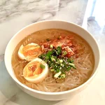 糖質制限中に1番作って食べてる約150キロカロリー白滝冷麺がめちゃ美味しい!