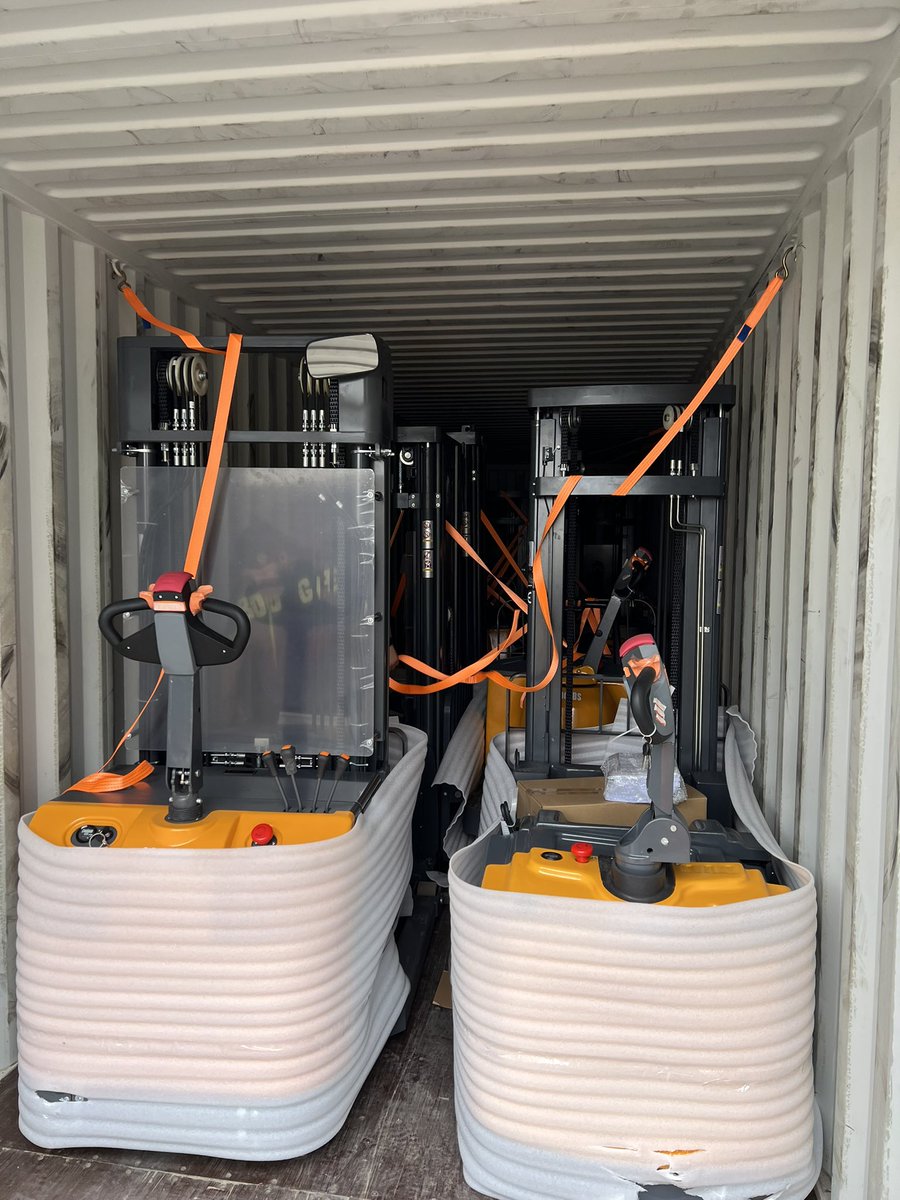 EKKOlifts's tweet photo. The #EP30A (6600lb) Walkie Rider Pallet Jack and #EB18E (4000lb) Walkie Straddle Stacker IN STOCK NOW! Contact us and get yours today! https://t.co/WHEJyJzWDt | 877-232-6517 info@ekkolifts.com #ekkolifts #forklifts #lifttruck #lithiumbatterpalletjack #pallettruck #3wheelforklifts https://t.co/AYp0qBEIn7