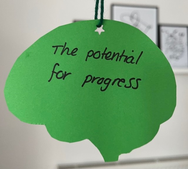 StrokeWorkforce's tweet photo. A simple but inspiring message about why they love working in #stroke from one of our #strokeworkforce https://t.co/8dDyGxaIku