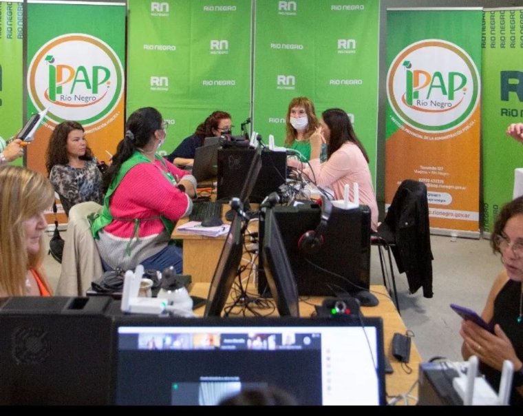 ipaprn's tweet image. #PaseAPlanta Los exámenes para el segundo llamado del ingreso a Planta Permanente 2022 tiene fecha confirmada y será el viernes 29 de abril a las 10 de la mañana, donde los y las aspirantes rendirán a través de la plataforma del IPAP.

portalipap.rionegro.gov.ar/?contID=73317