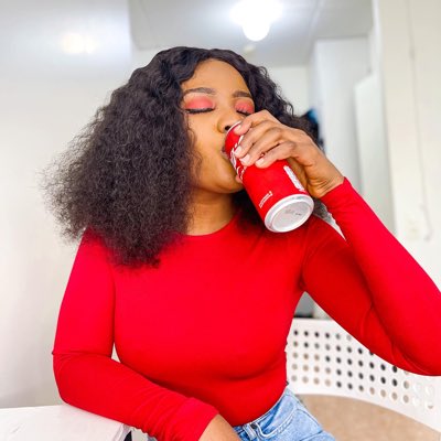 Khennie17's tweet photo. #NewProfilePic https://t.co/tSH0XM7WJ6