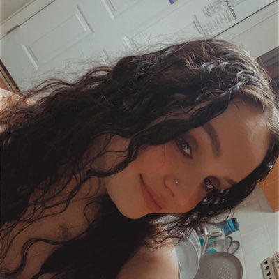 _emilyyrichards's tweet photo. #NewProfilePic https://t.co/gfqKamm34X
