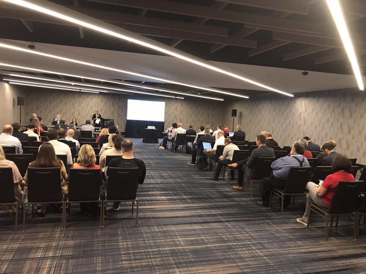 PNWLearn's tweet photo. Totally packed meeting room to learn about #data and #Analytics related K-12 Ed. #k12 #data #edtech @LearnPlatformUS @karlrectanus https://t.co/R55uYg1HJM