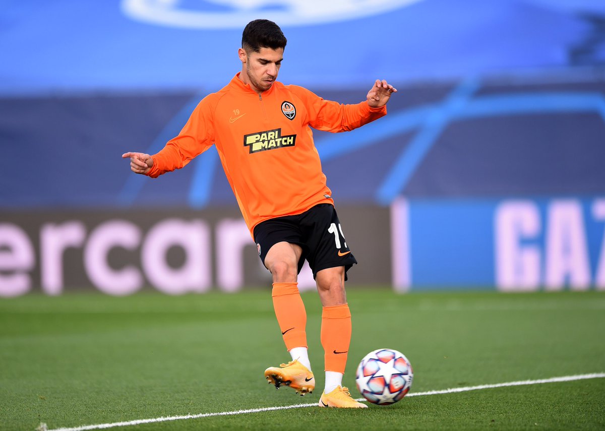FabrizioRomano's tweet photo. Shakhtar winger Manor Solomon is set to join Fulham for next season, as per @JPercyTelegraph. Been told the negotiation is already at final stages between the two clubs. ⚪️⚫️🇮🇱 #transfers

Solomon will replace Fabio Carvalho who’s joining Liverpool and won’t be loaned back. https://t.co/qUW0jd9ArN