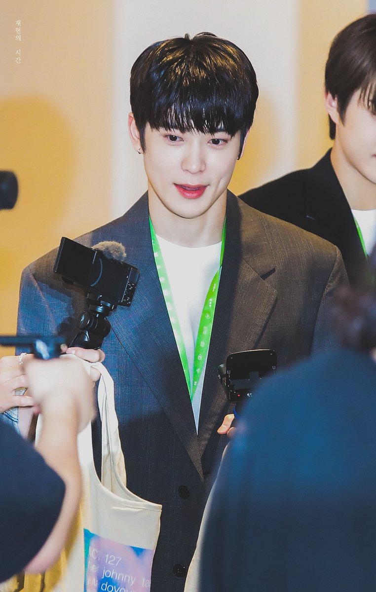 재현의 시간 tweet media