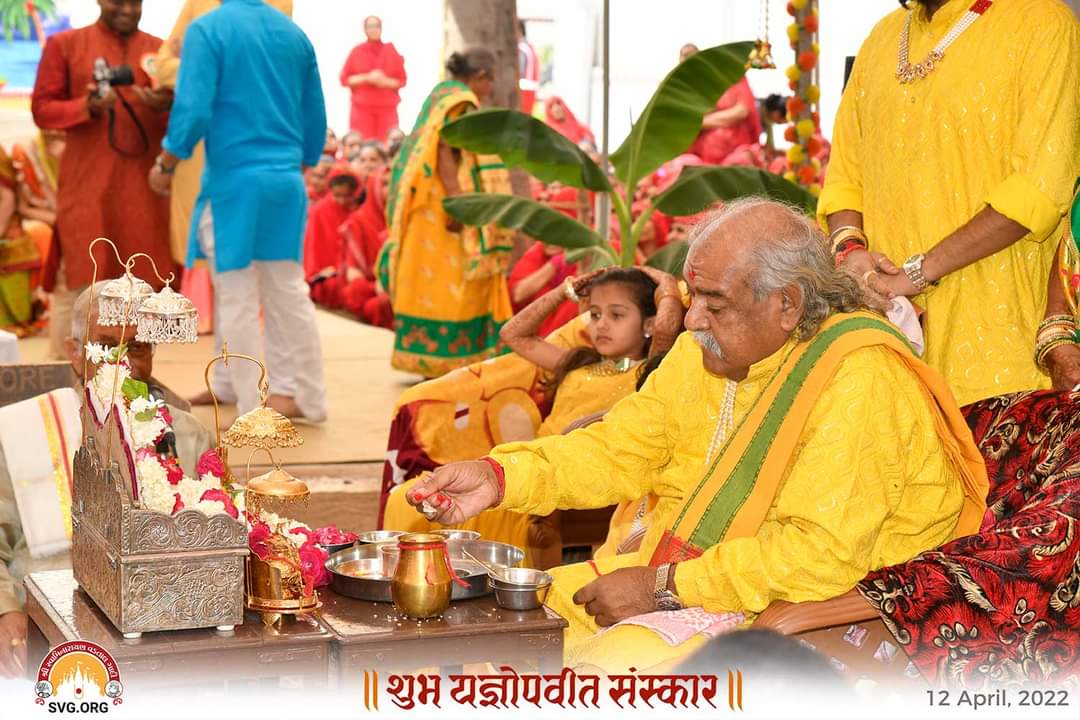 vadtalgadi's tweet photo. Pics-1,
શુભ યજ્ઞોપવિત સંસ્કાર
તા. 12 - 13 એપ્રિલ, 2022
સ્થળ : શ્રી આચાર્ય નિવાસ, રઘુવીરવાડી, વડતાલ.
#BalLaljiMaharaj #yagnopavit #ygnopavitsanskar #AjendraprasadjiMaharaj #Dharmkul #LaljiMaharaj #NrigendraprasadjiMaharaj #spswami #Svg https://t.co/cIi0yKMMig