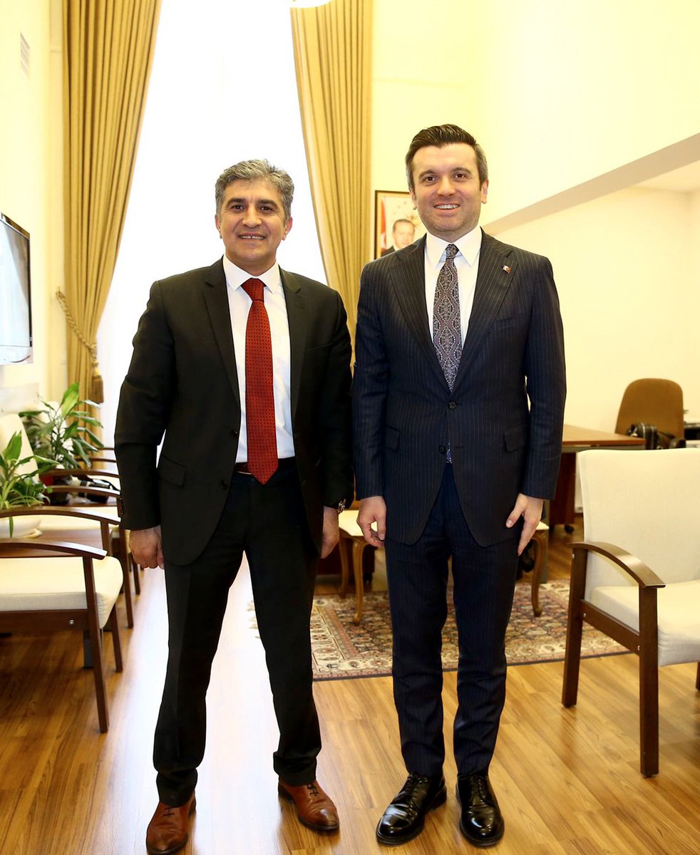 Türkiye Büyük Millet Meclisi İletişim Ofisimizde, Dışişleri Bakan Yardımcısı Sn.Yavuz Selim Kıran beyi misafir ettik. 

Güler yüzü ve nezaketi ile bizleri onurlandıran Sn.Bakan Yardımcımıza teşekkürlerimi arz ederim.<a href="/yavuzselimkiran/">Yavuz Selim KIRAN</a>