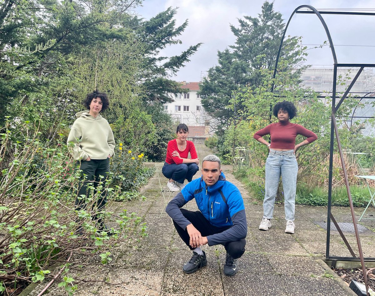 T2Gennevilliers's tweet photo. Quelque chose se prépare avec cette équipe… 👀

#Combats 

@TNS_TheatrStras @13ventscdnmpt @IerActe https://t.co/vltBtqu2QY