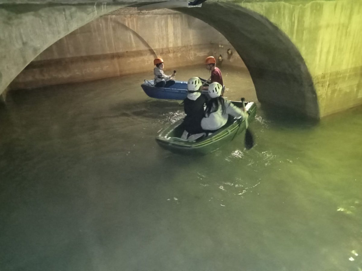 #EcoleOuverte continue <a href="/clgBouligny/">Collège de Bouligny</a> 

Direction le fort Pélissier pour former 6 équipes et s’affronter sur les épreuves !!

Labyrinthe, tangram, cordes, barques, salle des maîtres du jeu ce matin… de quoi ravir nos élèves !!