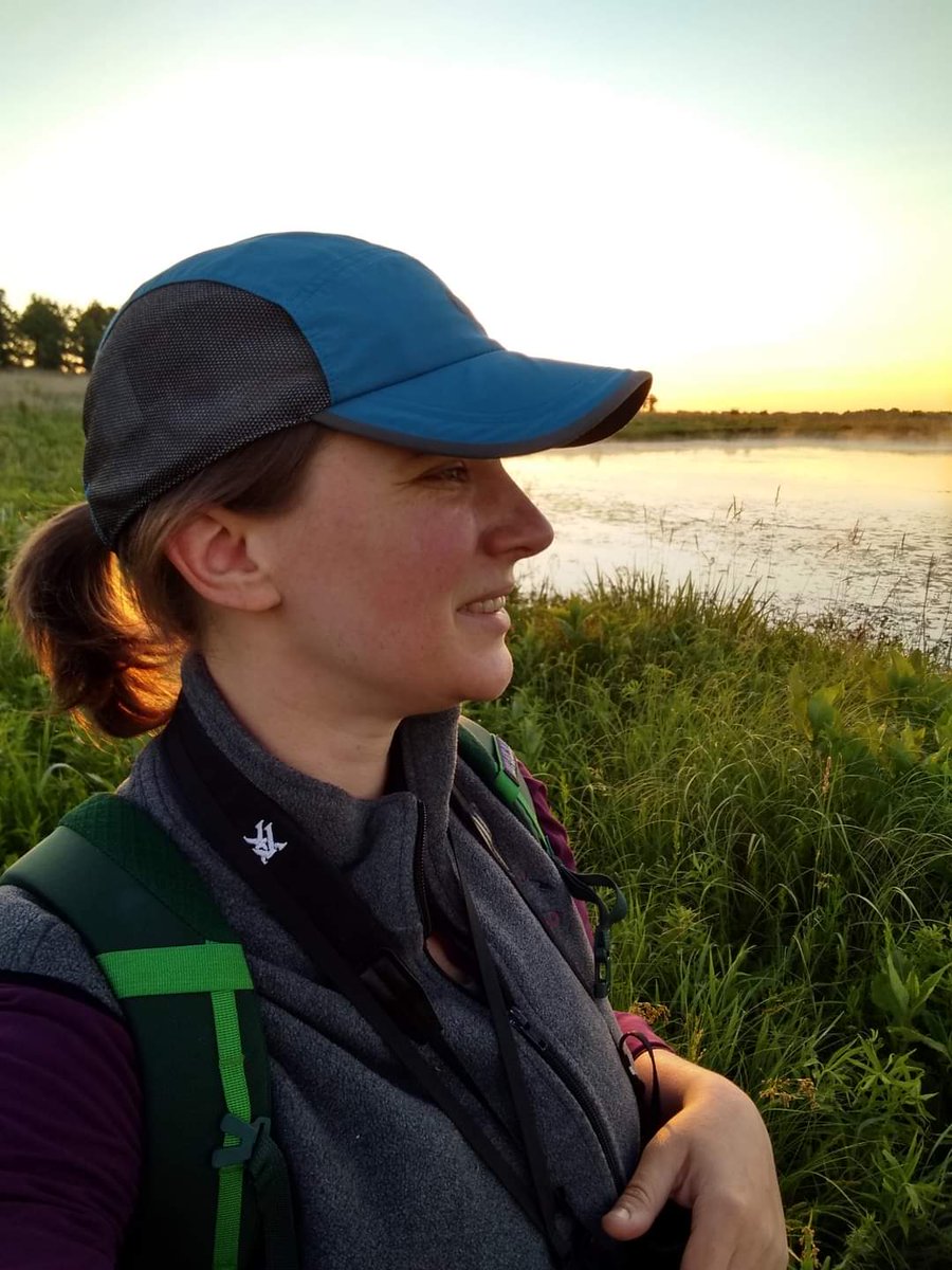 INHSPACELab's tweet photo. Meet Anastasia Rahlin, ornithologist and UBAP program head in the PACE lab. Anastasia's research examines impacts of urbanization and climate change on cryptic wetland birds. Stay tuned for updates at:
https://t.co/4b0ZImW31A @AnaRahin
#birds #conservation #INHS #inhspacelab https://t.co/mi6kUkLmOY