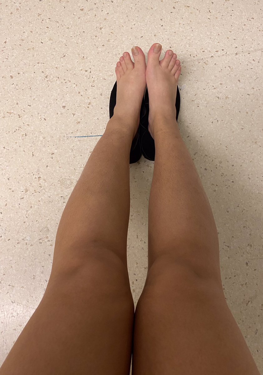 aasiangirlfeet's tweet photo. How much do you love this this feet?🥵👅👅👅

#feetpictures  #cutefeet  #feetvideos #sellingfeetpictures #sellingfeetvideos #腳 #腳趾 #足 #戀足控 #足フェチ https://t.co/JXEPzOByBE