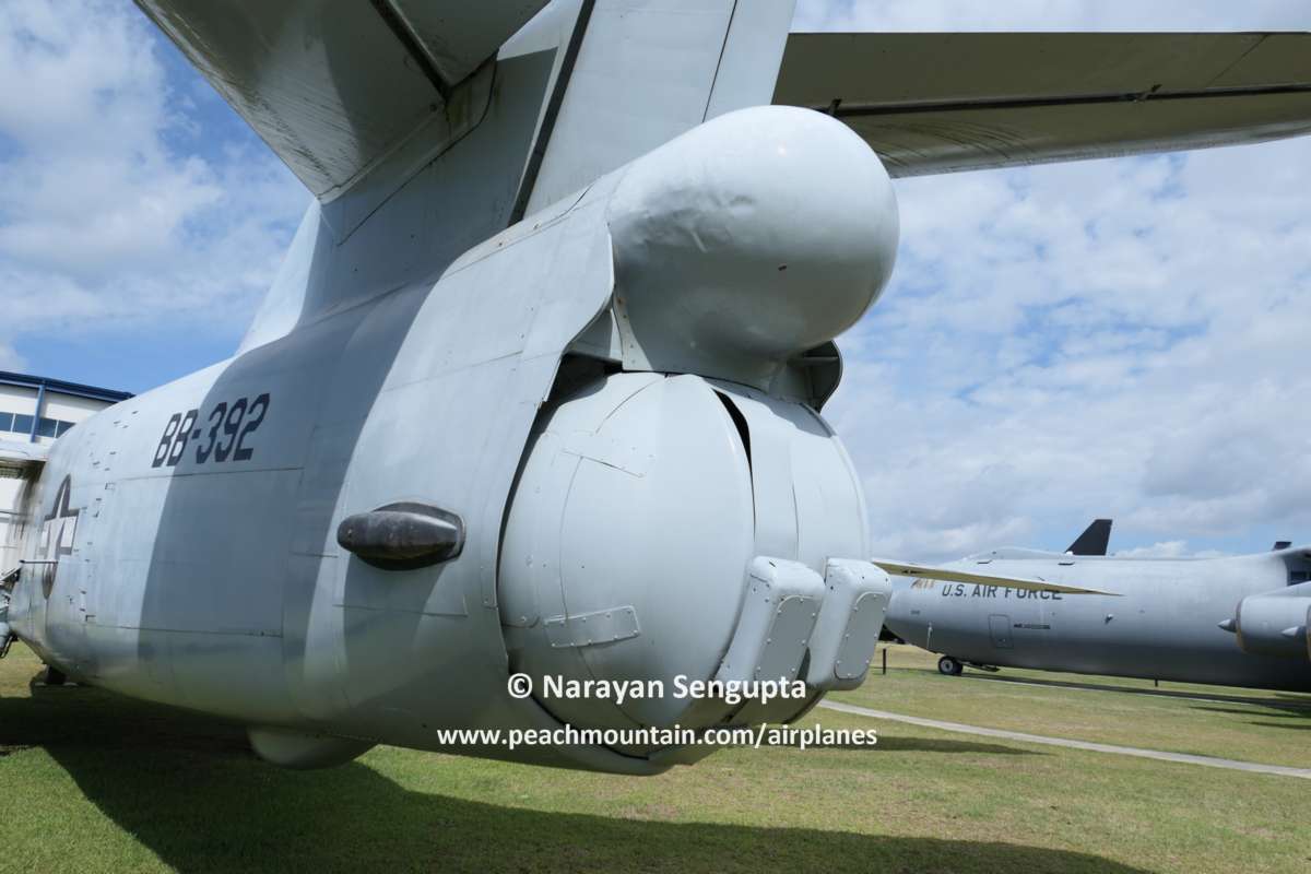 USAS_WW1's tweet photo. @MOAatRAFB 2/ #avgeek #avgeeks #aviation #B66 - The #USAF's multi-role Douglas B-66 Destroyer was derived from the Navy's A-3. To expedite development and lower costs, it was supposed to simply have the navalized goodies removed (folding wings, heavier landing gear, etc.). @Sylvia70485099 https://t.co/RY1yYdU7ez