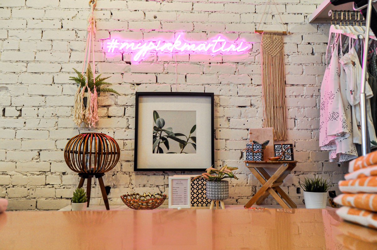 BroadviewDanBIA's tweet photo. As promised, our friends at #pinkmartinicollection are back and with a bit of a change inside. As you may have noticed the store has begun to introduce more wares than just clothes and fashion accessories https://t.co/G2h42gyATX