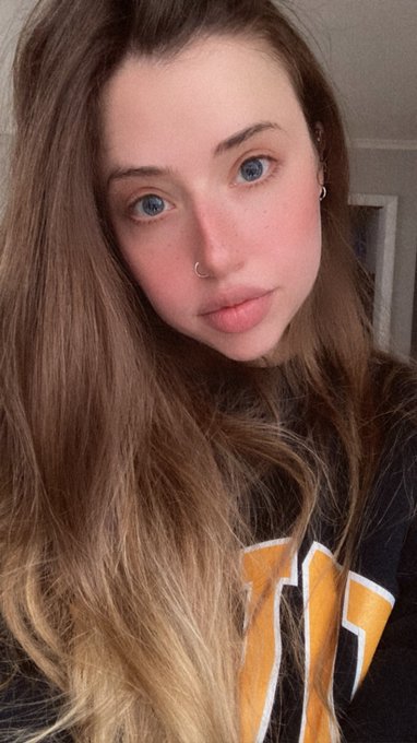 We made it past Monday https://t.co/kBZcw2OQoM