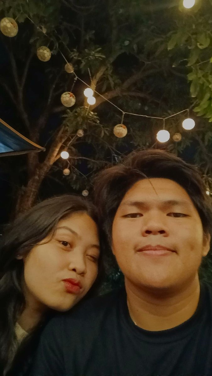 DeeJaINC's tweet photo. 04/12/22 ✨ Cheatday #999 😂 @roseeecolored_ https://t.co/FpTIRh3edr