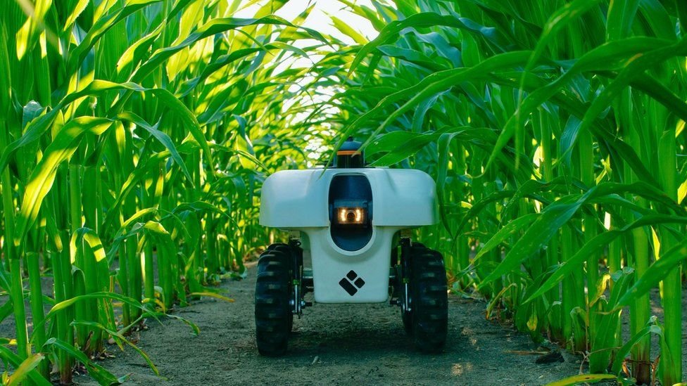 WorldlyHQ's tweet photo. The Future of Robot Farming! https://t.co/SVURLIYZ6J