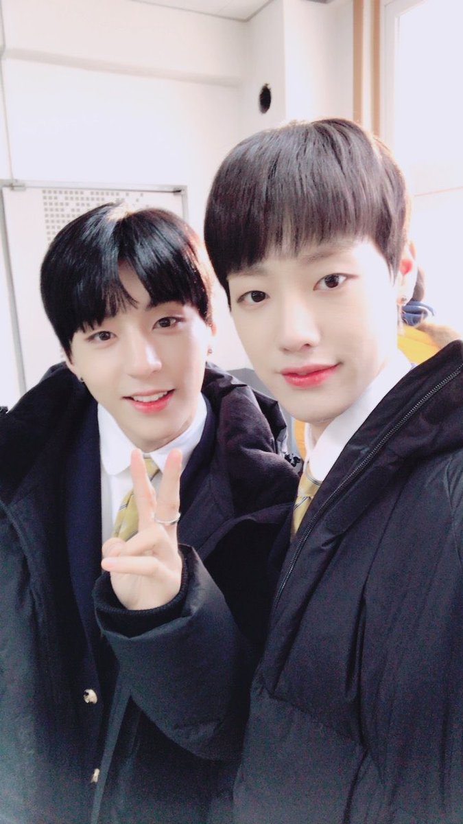 YCSYLOOKS's tweet photo. 생일 축하해 우리 영택이~!! ❤️

🐰🐣🎂❤️ with @SYTLOOKS 

♡ | #OurOasisYoungtaekDay
#아기_병아리_영택이_생일_삐약삐약 | ♥︎ https://t.co/N4946ZgknP
