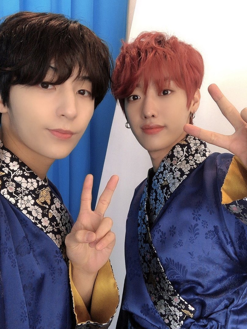 YCSYLOOKS's tweet photo. 생일 축하해 우리 영택이~!! ❤️

🐰🐣🎂❤️ with @SYTLOOKS 

♡ | #OurOasisYoungtaekDay
#아기_병아리_영택이_생일_삐약삐약 | ♥︎ https://t.co/N4946ZgknP