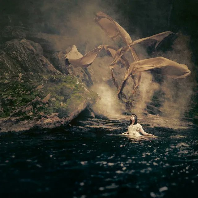 “An artist is someone who can hold two opposing viewpoints and still remain fully functional.” 
F. Scott Fitzgerald
#writing
Kory Zuccarelli