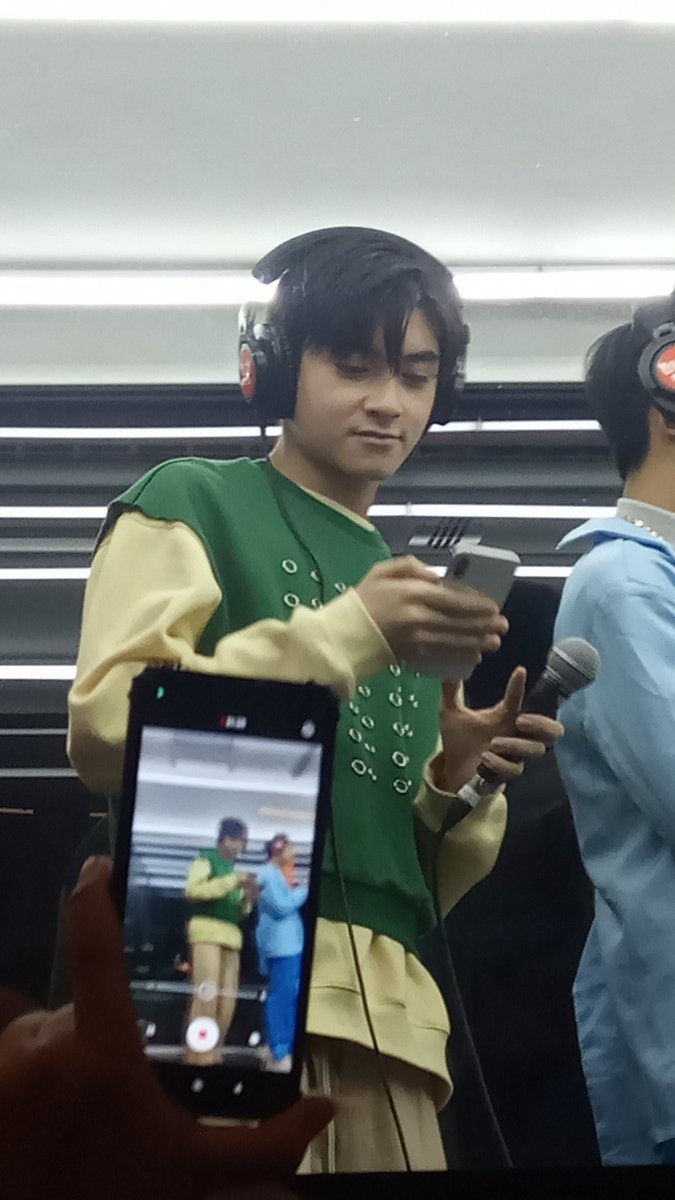 jcs4ce's tweet photo. Kyutiii jao 💗💗

SPNL MAMAYA NA 
#ALAMAT_WishBus
#ALAMAT_SPNL
#ALAMAT @Official_ALAMAT https://t.co/NY1bDnAInx