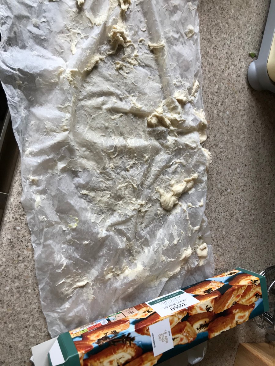 KellyJaneDavies's tweet photo. Brought @Tesco ready rolled puff pastry to make a chicken and ham pie. Left it out for the 10 minute allotted time but couldn’t get it off the parchment sheet and was very thin. Suppose my fault for buying ‘lighter’ !! https://t.co/yJhbNKyS5r