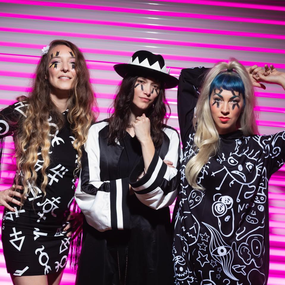 Maria Haskins picks our Track of the Day – THE DEAD DEADS / @TheDeadDeads “Dead Inside” buff.ly/3Ee2hk0 #music #rock
