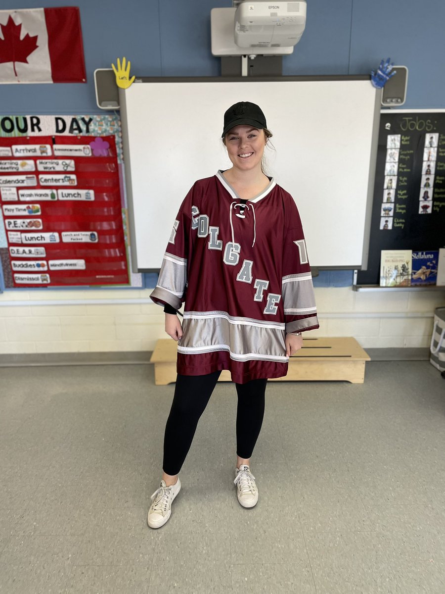 missdubas's tweet photo. It’s Team day at @WarsawPS so I had to throw on the @WalterDubas classic! @colgateuniv @ColgateMIH https://t.co/rAtczjYrRz