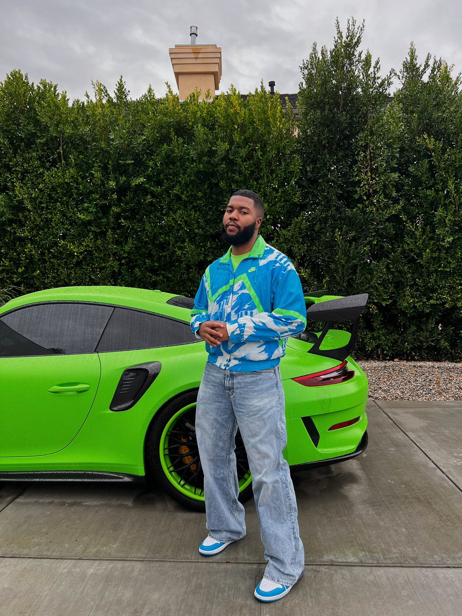 thegreatkhalid's tweet photo. …okay https://t.co/srkkbItY7n