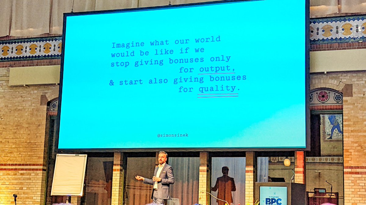 Ktink's tweet photo. Signing off, BPC 2022 Europe 🇳🇱 
[12 Apr, 2022] ~ #ReThinkProposals #ReThinkBestPractices  

Day#2 - Keynote by @Jos_Dirkx, receiving #40U40 🎓, n some key takeaways! 

ThanQ @APMPPro n entire @APMPConnect® team 🇳🇱 ~
#BPCEurope2022 #ProudToBeAPMP 🎓 https://t.co/woycEiQpW8