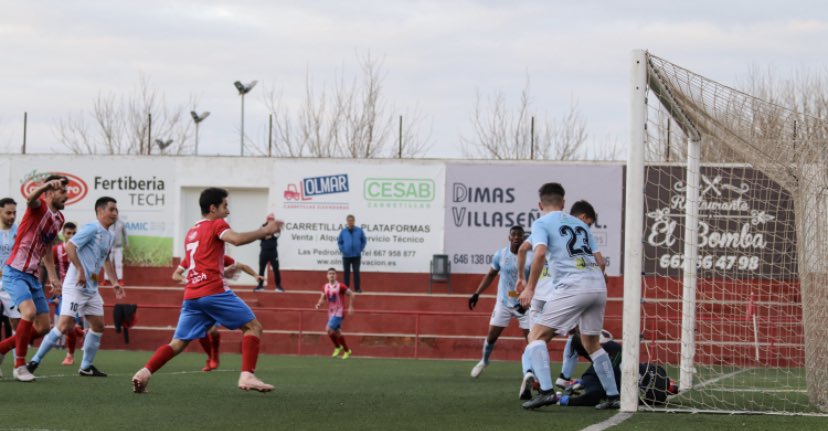 Rubén Chamero (@ruben_chamero) on Twitter photo Este fue el gol en el minuto 94’ por el que perdimos el último partido (obviamente el línea no lo pita) tras un saque de esquina que no es
Desde el 39’ con uno menos y 5 expulsiones para nosotros.Primera vez en 6 años que me quejo por RRSS y 1ª expulsión en mi carrera <a href="/cta_FFCM/">Comité Técnico de Árbitros FFCM</a> Este fue el gol en el minuto 94’ por el que perdimos el último partido (obviamente el línea no lo pita) tras un saque de esquina que no es
Desde el 39’ con uno menos y 5 expulsiones para nosotros.Primera vez en 6 años que me quejo por RRSS y 1ª expulsión en mi carrera <a href="/cta_FFCM/">Comité Técnico de Árbitros FFCM</a>