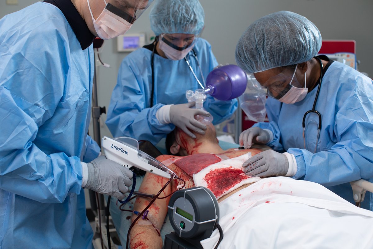 LifeFlow__'s tweet photo. Severe hemorrhage is a leading cause of preventable death from trauma. Used together, #LifeFlowPLUS & #Qinflow Warrior offer a transformative alternative to traditional rapid infusers for fast, controlled delivery of warmed blood. Learn more: https://t.co/WCLRxSPyO8 https://t.co/QqBwp2AFPe
