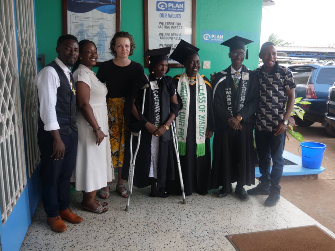 Plan_SLE's tweet image. Celebrating the success of 3 Young people who just graduated from the university of Sierra Leone. We are proud of them and commit to the continuous support to young people especially girls.